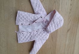 Růžový kabátek