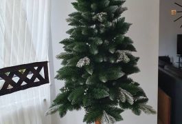 Výrobce umělých vánočních stromků Vás zve ke…