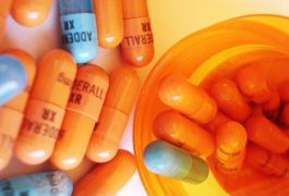 Wie kaufe ich Original-Adderall online rezeptfrei?