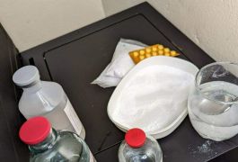 KYANID DRASELNÝ, KYANOVODÍK, NEMBUTAL,…